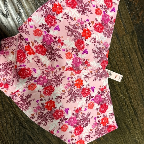 Victorias Secret Bundle NWT - Picture 7 of 11